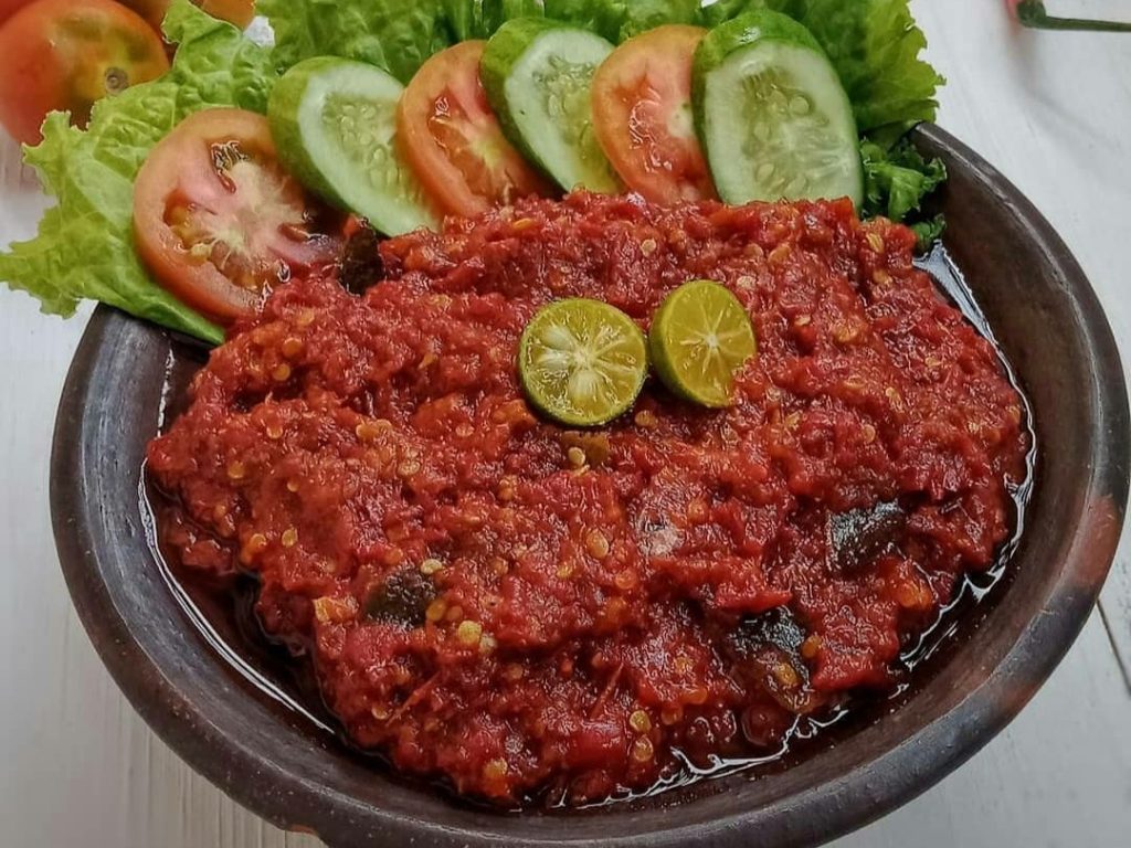 hidangan bumbu dasar merah